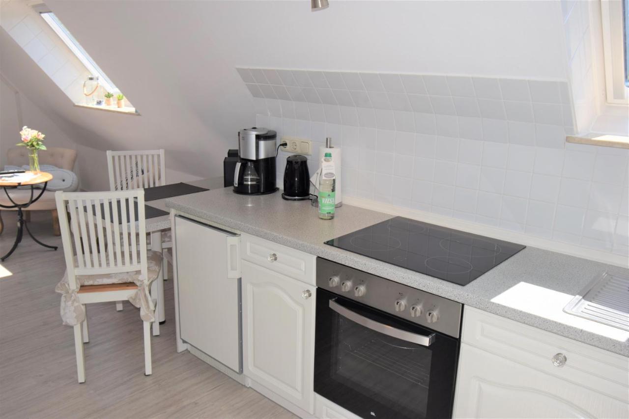 Haus Kaiser Appartement 6 Deichglueck ビューズム エクステリア 写真